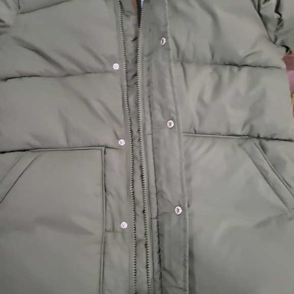 Kids Gap ColdControl Max Water Resistant Puffer Size L (12) - Picture 6 of 12